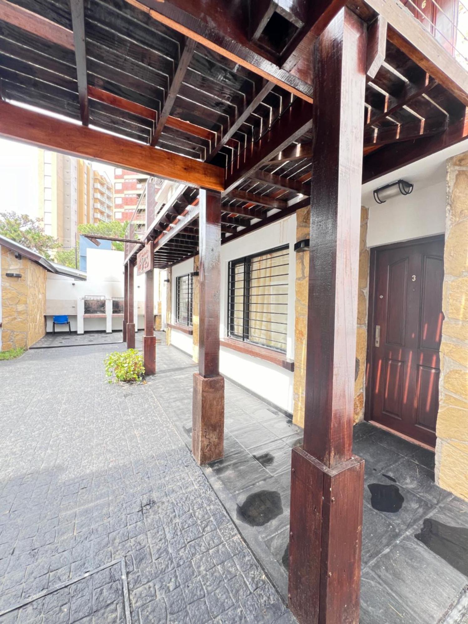 Apartment Complejo Aires 1 *